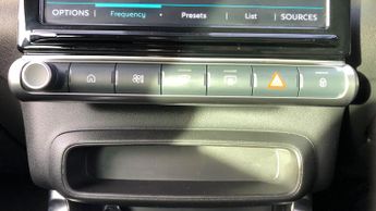 Citroen C3 Aircross 1.2 PureTech PLUS SUV 5dr Petrol EAT6 Euro 6 (s/s) (130 ps)