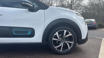 Citroen C3 1.2 PureTech Shine Plus Hatchback 5dr Petrol EAT6 Euro 6 (s/s) (