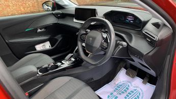 Peugeot 208 50kWh Allure Hatchback 5dr Electric Auto (136 ps)