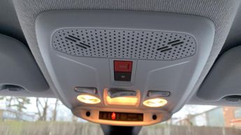 Peugeot 208 50kWh Allure Hatchback 5dr Electric Auto (136 ps)