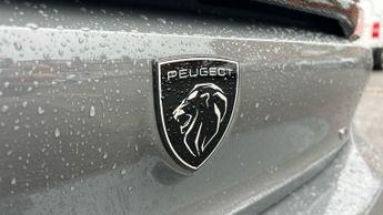 Peugeot 308 54kWh GT Hatchback 5dr Electric Auto (156 ps)