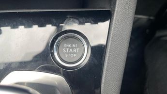 Peugeot 3008 SUV 1.6 13.2kWh Allure Premium SUV 5dr Petrol Plug-in Hybrid e-EAT E