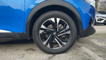 Peugeot 2008 50kWh Allure Premium SUV 5dr Electric Auto (136 ps)