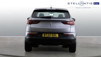 Vauxhall Grandland 1.2 Turbo Design SUV 5dr Petrol Auto Euro 6 (s/s) (130 ps)