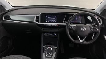 Vauxhall Grandland 1.2 Turbo Design SUV 5dr Petrol Auto Euro 6 (s/s) (130 ps)