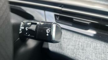 Peugeot 3008 73kWh GT SUV 5dr Electric Auto (210 ps)