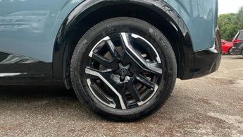 Peugeot 3008 73kWh GT SUV 5dr Electric Auto (210 ps)