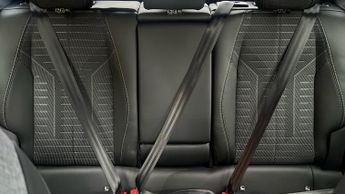 Peugeot 3008 73kWh GT SUV 5dr Electric Auto (210 ps)