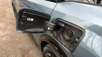 Peugeot 3008 73kWh GT SUV 5dr Electric Auto (210 ps)