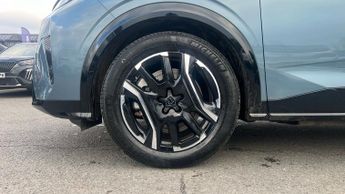 Peugeot 3008 73kWh GT SUV 5dr Electric Auto (210 ps)