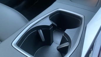 Peugeot 3008 73kWh GT SUV 5dr Electric Auto (210 ps)