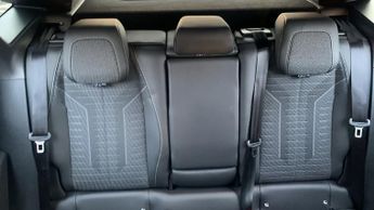 Peugeot 3008 73kWh GT SUV 5dr Electric Auto (210 ps)