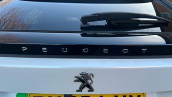 Peugeot 2008 50kWh GT Premium SUV 5dr Electric Auto (7kW Charger) (136 ps)