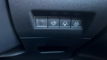 Peugeot 2008 50kWh GT Premium SUV 5dr Electric Auto (7kW Charger) (136 ps)