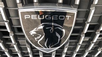 Peugeot 2008 50kWh Allure SUV 5dr Electric Auto (7kW Charger) (136 ps)