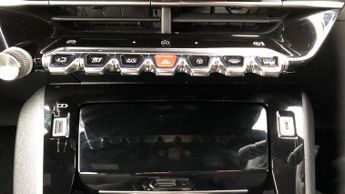 Peugeot 2008 50kWh Allure SUV 5dr Electric Auto (7kW Charger) (136 ps)