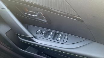 Peugeot 208 50kWh GT Hatchback 5dr Electric Auto (7.4kW Charger) (136 ps)