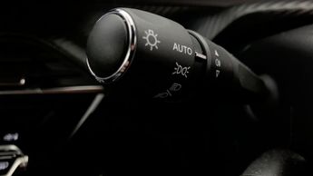 Peugeot 2008 50kWh GT SUV 5dr Electric Auto (7kW Charger) (136 ps)