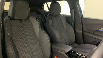 Peugeot 2008 1.2 HYBRID GT SUV 5dr Petrol Hybrid e-DSC6 Euro 6 (s/s) (145 ps)