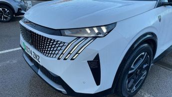 Peugeot 3008 73kWh GT SUV 5dr Electric Auto (210 ps)