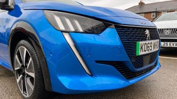 Peugeot 208 50kWh GT Hatchback 5dr Electric Auto (136 ps)