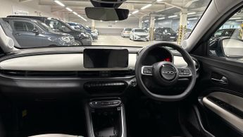 Fiat 600E 54kWh La Prima SUV 5dr Electric Auto (156 ps)