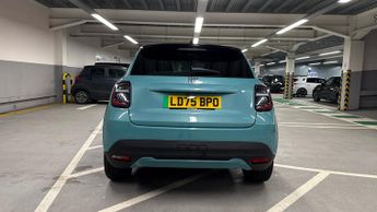 Fiat 600E 54kWh La Prima SUV 5dr Electric Auto (156 ps)