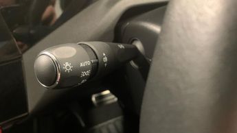 Peugeot 308 54kWh First Edition Auto 5dr