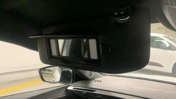 Peugeot 308 54kWh First Edition Auto 5dr