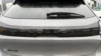 Peugeot 208 50kWh E-Style Hatchback 5dr Electric Auto (7.4kW Charger) (136 p
