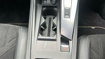 Peugeot 308 54kWh GT Hatchback 5dr Electric Auto (156 ps)