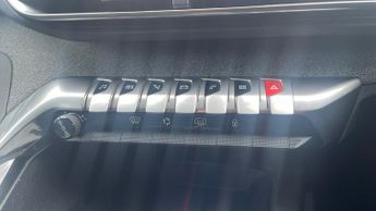 Peugeot 3008 SUV 1.2 PureTech Allure SUV 5dr Petrol EAT Euro 6 (s/s) (130 ps)