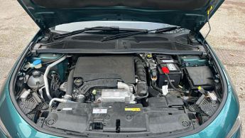 Peugeot 308 Sw 1.2 PureTech Allure Premium Estate 5dr Petrol EAT Euro 6 (s/s) (