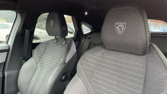 Peugeot 3008 73kWh GT SUV 5dr Electric Auto (210 ps)