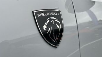 Peugeot 3008 73kWh GT SUV 5dr Electric Auto (210 ps)