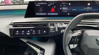Peugeot 3008 73kWh GT SUV 5dr Electric Auto (210 ps)