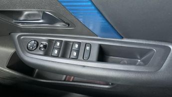 Citroen C4 50kWh Shine Plus Hatchback 5dr Electric Auto (7.4kW Charger) (13