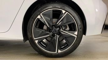 Peugeot 308 54kWh GT Hatchback 5dr Electric Auto (156 ps)