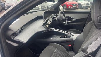 Peugeot 5008 1.2 HYBRID GT SUV 5dr Petrol Hybrid e-DSC6 Euro 6 (s/s) (136 ps)