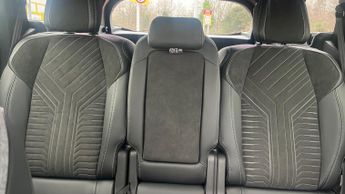 Peugeot 5008 1.2 HYBRID GT SUV 5dr Petrol Hybrid e-DSC6 Euro 6 (s/s) (136 ps)