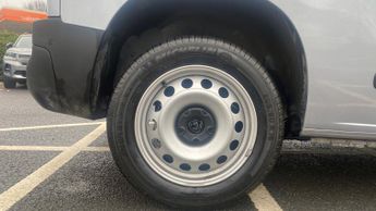 Peugeot Partner 1.5 BlueHDi 1000 Professional Standard Panel Van 5dr Diesel EAT8