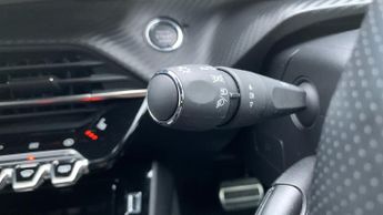 Peugeot 2008 50kWh GT SUV 5dr Electric Auto (7kW Charger) (136 ps)