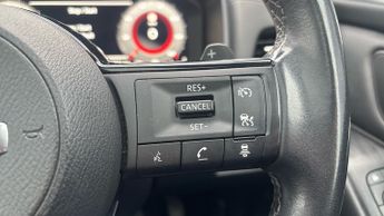 Nissan Qashqai 1.3 DIG-T MHEV N-Connecta SUV 5dr Petrol Hybrid XTRON Euro 6 (s/