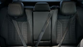 Peugeot 3008 73kWh GT SUV 5dr Electric Auto (210 ps)