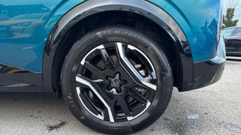 Peugeot 3008 73kWh GT SUV 5dr Electric Auto (210 ps)