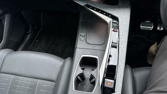 Peugeot 3008 73kWh GT SUV 5dr Electric Auto (210 ps)