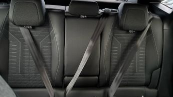 Peugeot 3008 73kWh GT SUV 5dr Electric Auto (210 ps)