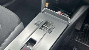 Vauxhall Mokka Electric 54kWh GS SUV 5dr Electric Auto (156 ps)