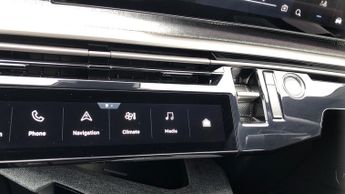 Peugeot 3008 73kWh GT SUV 5dr Electric Auto (210 ps)