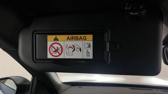 Peugeot 3008 SUV 1.2 HYBRID Allure SUV 5dr Petrol Hybrid e-DSC6 Euro 6 (s/s) (136